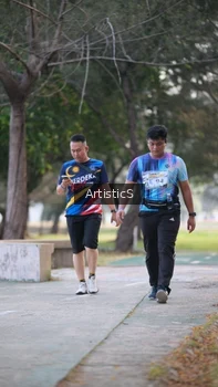 Runner Photo 4323902