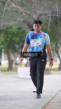 Runner Photo 4323903