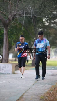 Runner Photo 4323905