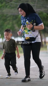 Runner Photo 4323923