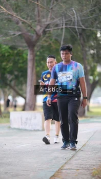 Runner Photo 4323938