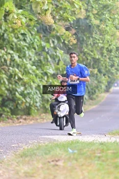 Runner Photo 4324017