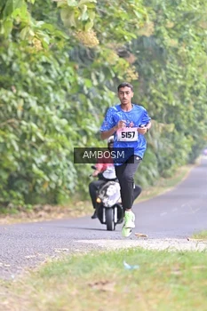 Runner Photo 4324018