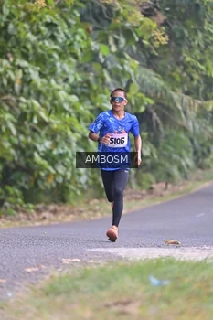 Runner Photo 4324021