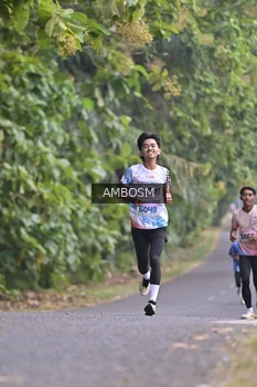 Runner Photo 4324045
