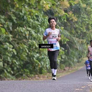 Runner Photo 4324050