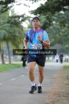 Runner Photo 4324090