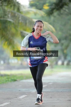Runner Photo 4324095