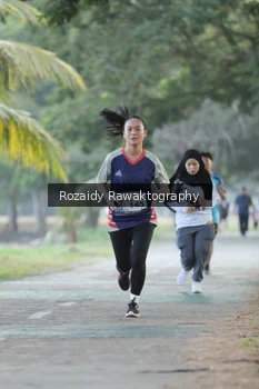 Runner Photo 4324102