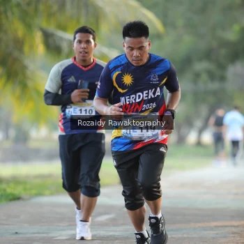 Runner Photo 4324107