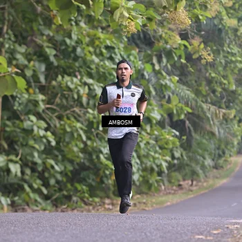 Runner Photo 4324114