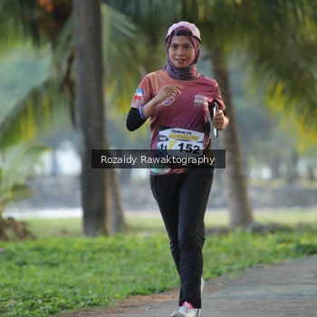 Runner Photo 4324122