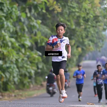 Runner Photo 4324134