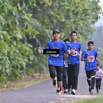 Runner Photo 4324140