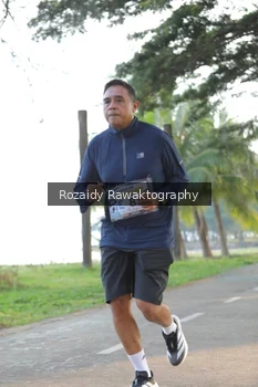 Runner Photo 4324150