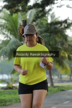 Runner Photo 4324165