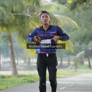 Runner Photo 4324166