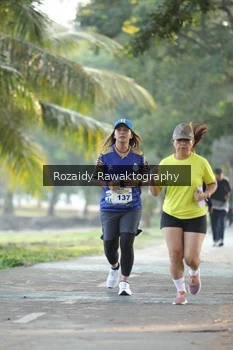 Runner Photo 4324170