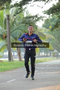Runner Photo 4324182
