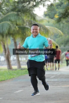 Runner Photo 4324196