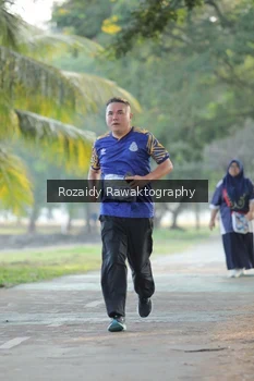 Runner Photo 4324207