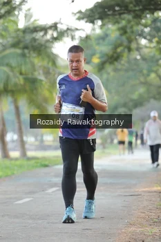 Runner Photo 4324217