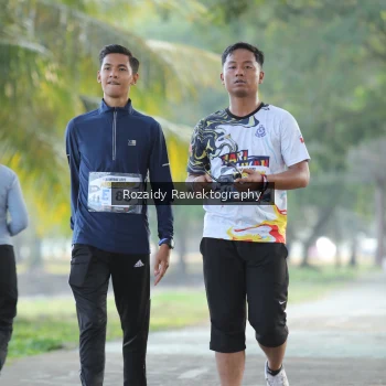 Runner Photo 4324237