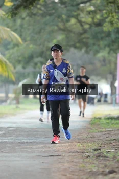 Runner Photo 4324240