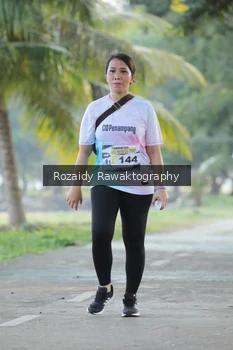 Runner Photo 4324251