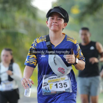 Runner Photo 4324258