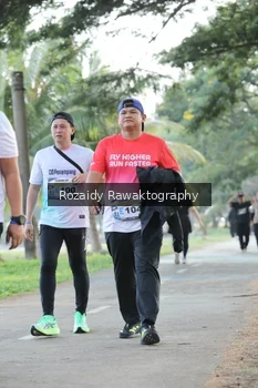 Runner Photo 4324269