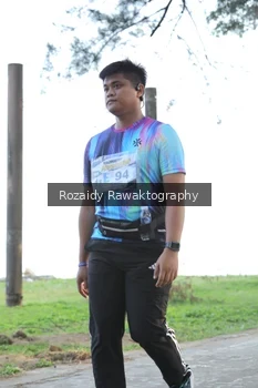 Runner Photo 4324273