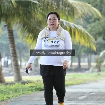 Runner Photo 4324275