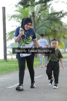 Runner Photo 4324279