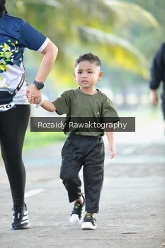 Runner Photo 4324280