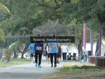 Runner Photo 4324286