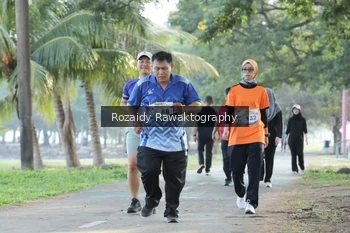 Runner Photo 4324299