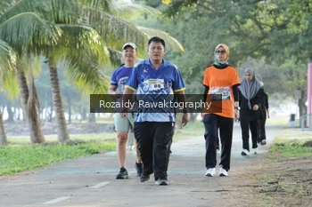 Runner Photo 4324303