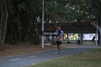 Runner Photo 4324686