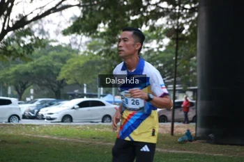 Runner Photo 4324700