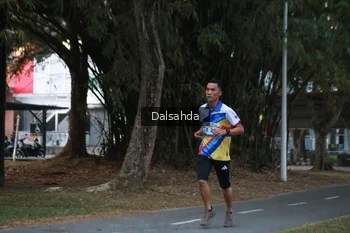 Runner Photo 4324703