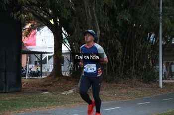Runner Photo 4324720