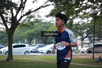 Runner Photo 4324748