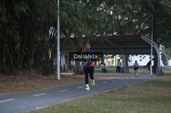 Runner Photo 4324754