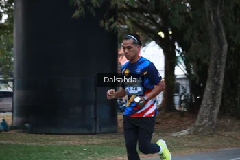 Runner Photo 4324761
