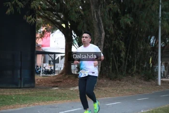 Runner Photo 4324783