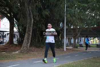 Runner Photo 4324785