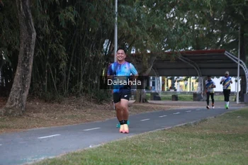 Runner Photo 4324789