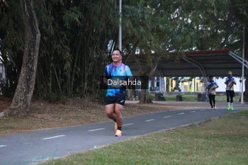 Runner Photo 4324804
