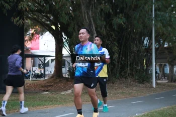 Runner Photo 4324808